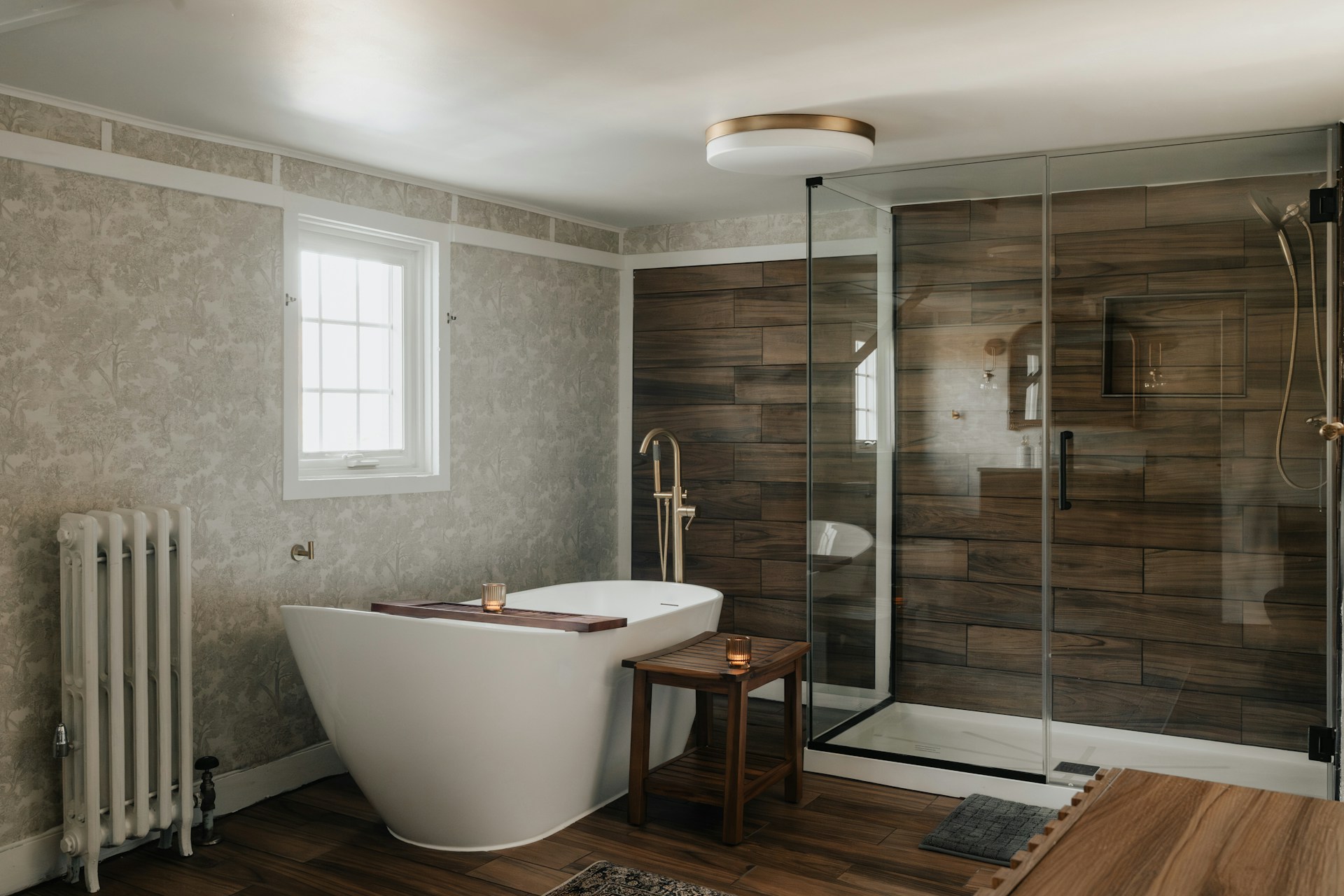 Sit-in Tubs for Seniors: Discover How They Support Safe and Independent Living